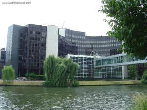 L'edificio Winston Churchill del Parlamento europeo a Strasburgo