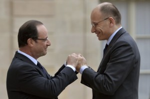 Francois Hollande con Enrico Letta