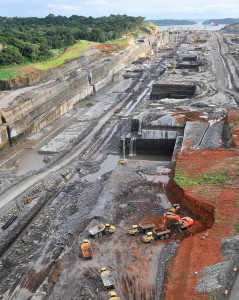 Lavori in corso nel Canale di Panama