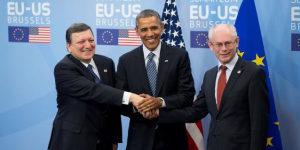 Foto di rito con il Presidente della Commissione europea, Josè Manuel Barroso e il Presidente del Consiglio europeo, Herman Van Rompuy