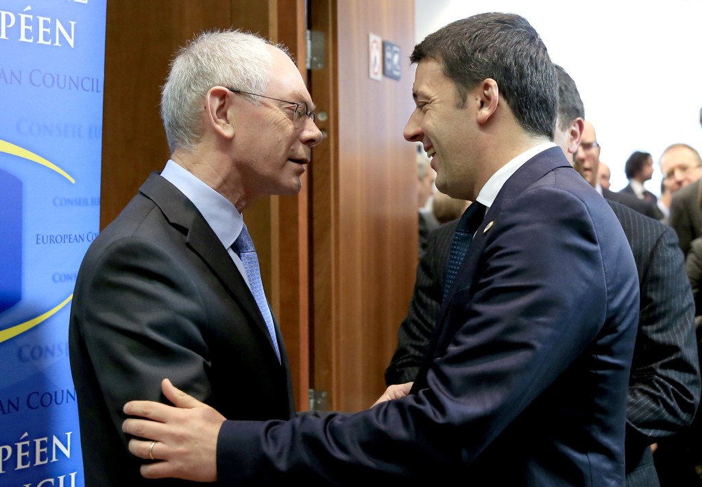 Renzi accolto al Consiglio europeo dal Presidente Van Rompuy - ph. European Council