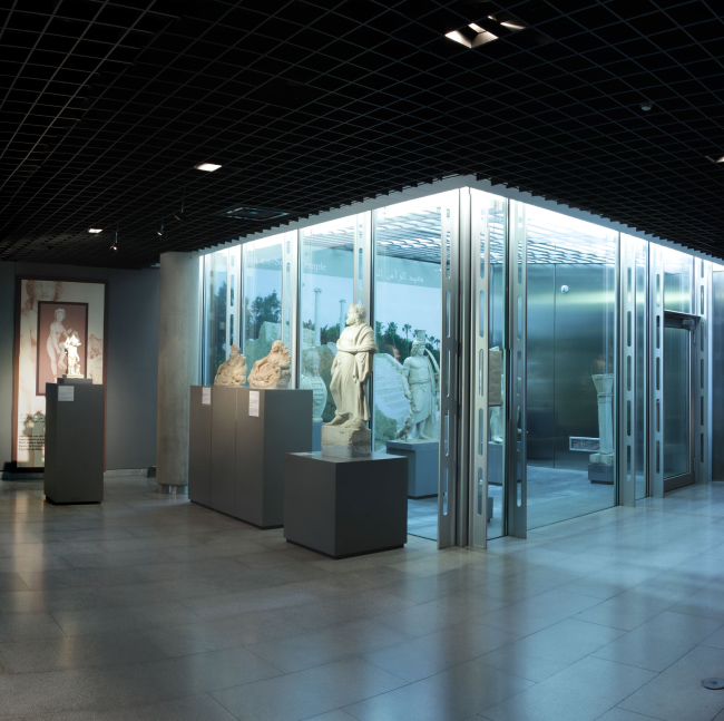 Una sala della Biblioteca alessandrina