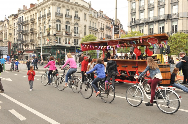 La bici-birreria a Bruxelles