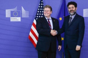 I negoziatori sul Ttip statunitense e europeo Mullaney e Garcia Bercero - foto Commissione europea