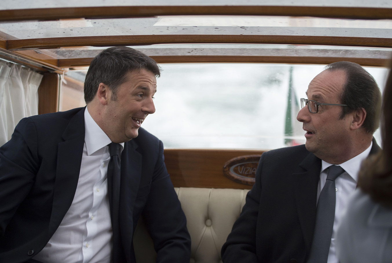 Il premier Mattoe Renzi con il presidente francese Francois Holande a Venezia (Foto: Barchielli, Palazzo Chigi)