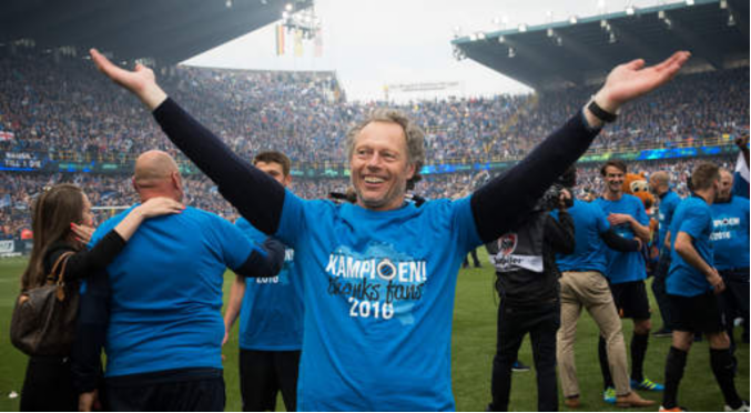 Michel Preud'homme festeggia il campionato vinto dal Brugge