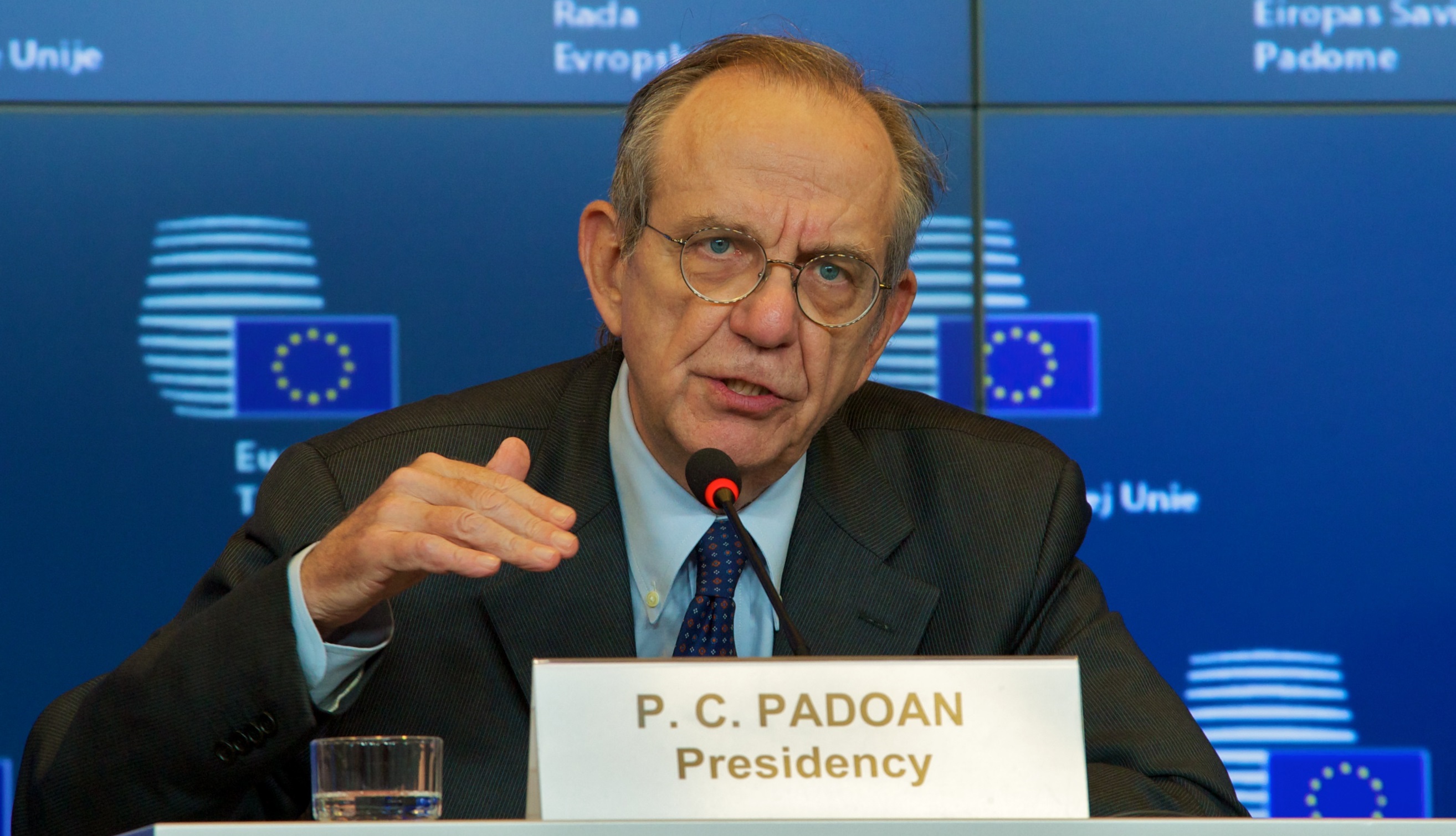 Pier Carlo Padoan ai tempi della presidenza italiana dell'Ue