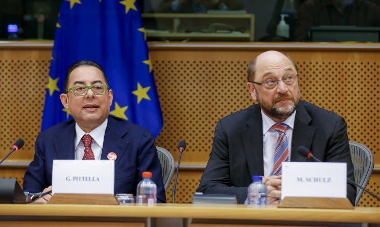 Pittella e Schulz - © European Union 2016 - Source : EP