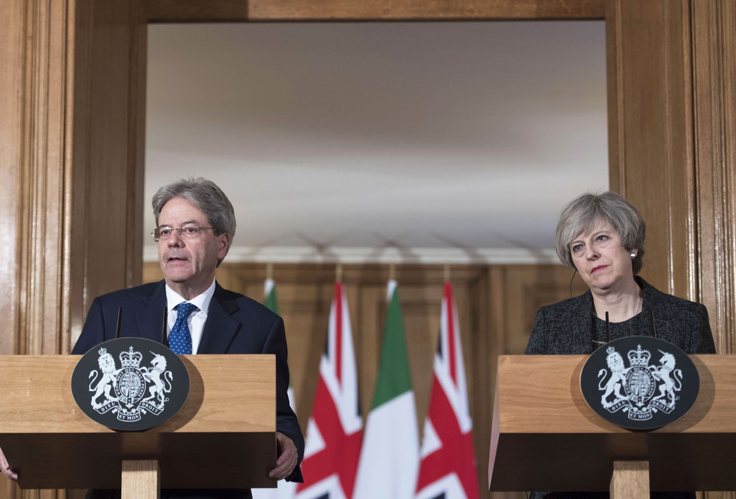 Il premier Paolo Gentiloni in visita dall'omologa britannica Theresa May (Foto: Barchielli, Palazzo Chigi)