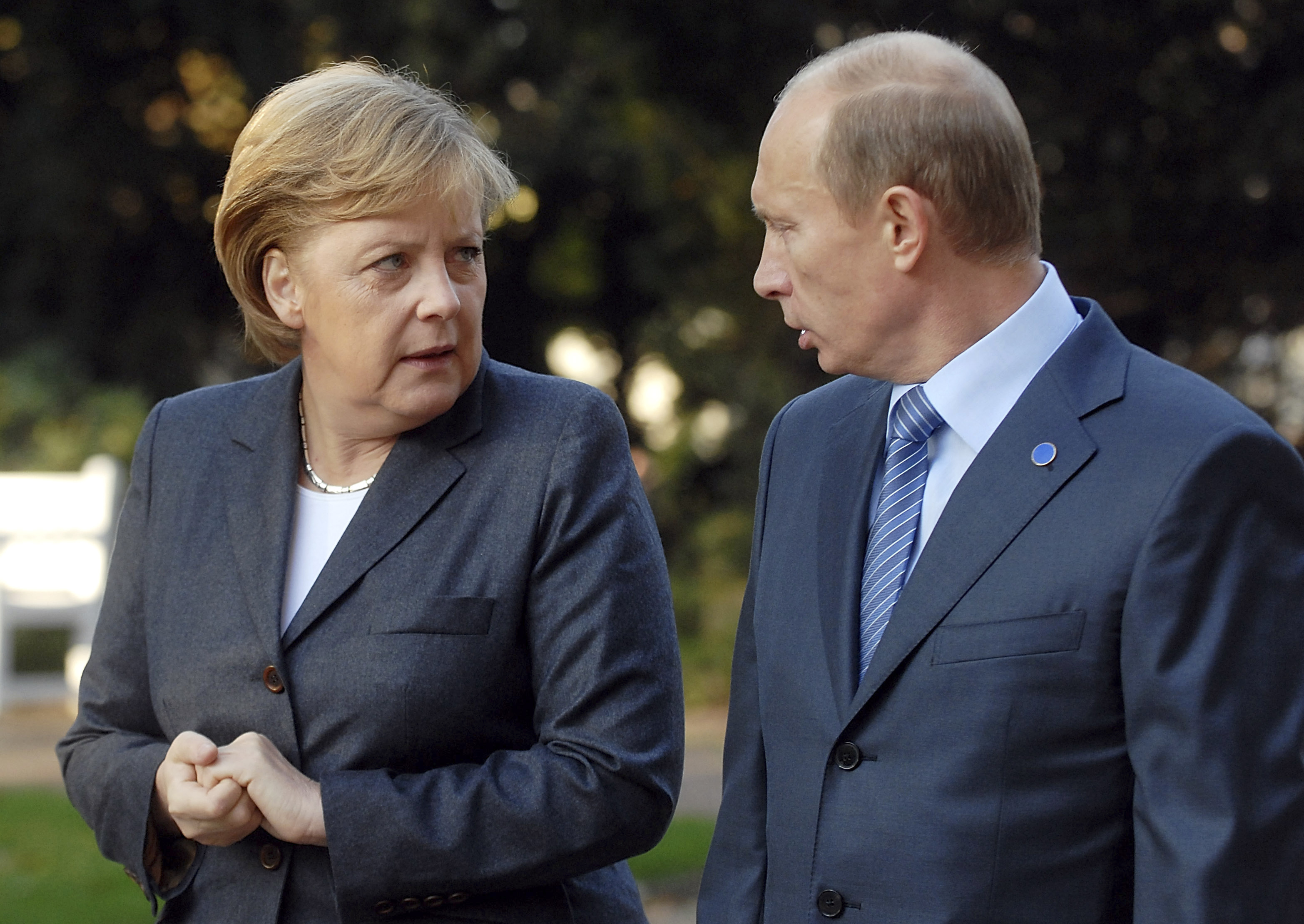 Merkel Putin Russia Ue