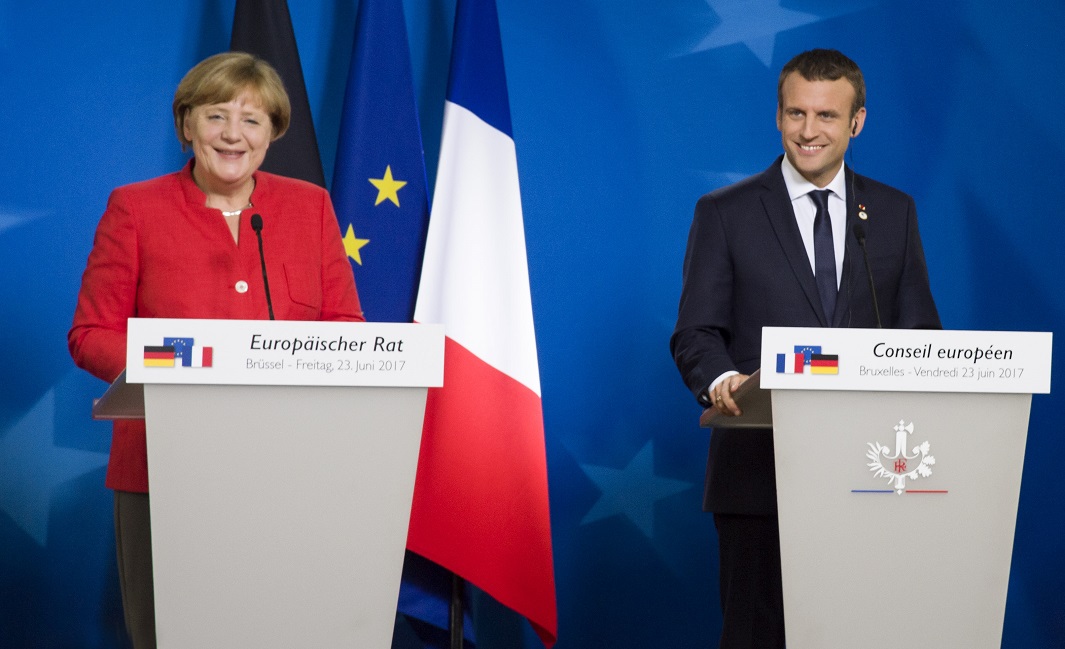 Merkel e Macron nella conferenza stampa congiunta