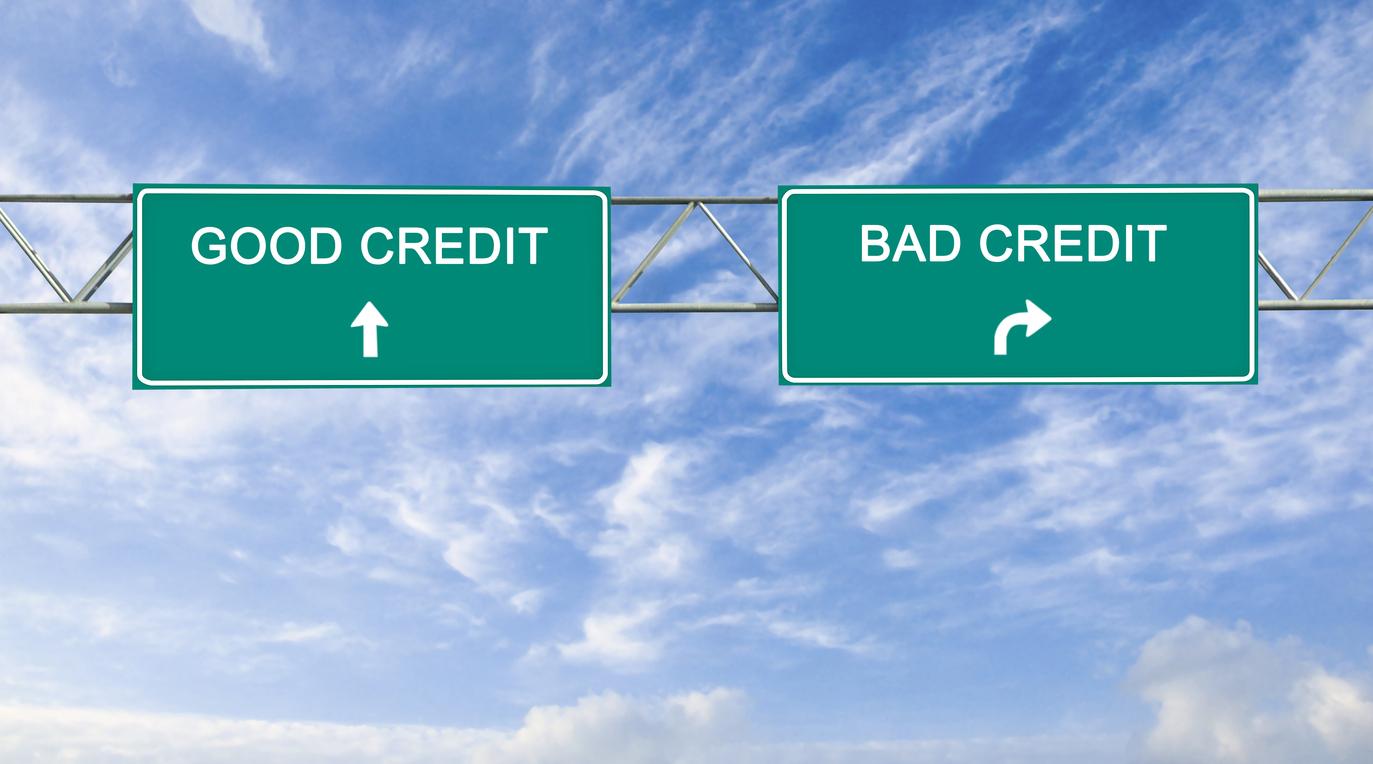 Road signs to good and bad credit