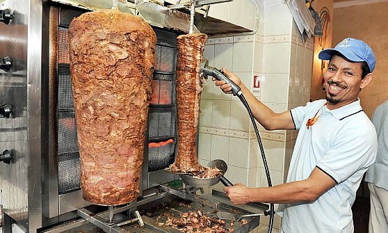 una rivendita di Kebab a Torino