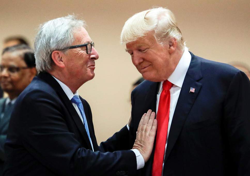 Juncker e Trump durante un precedente incontro