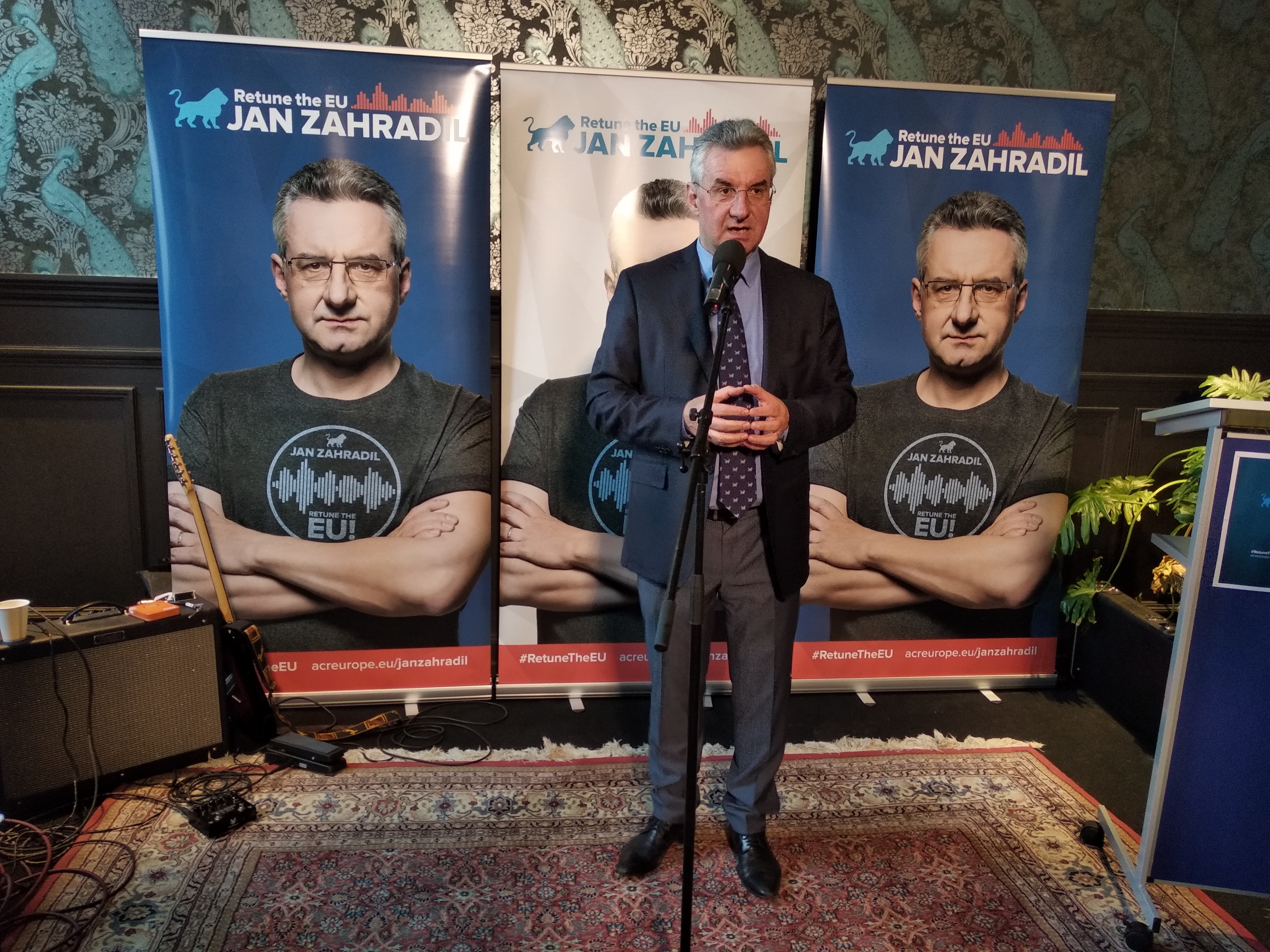 Jan Zahradil, spitzenkandidat dell'Alleanza dei Conservatori e Riformisti europei