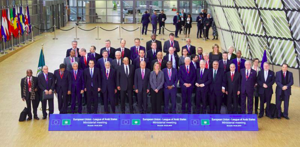 Incontro ministeriale Ue-Lega araba, la foto di gruppo di inizio riunione