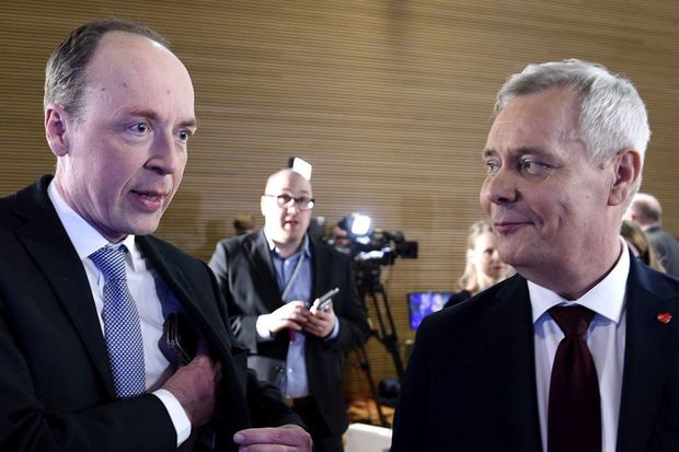 In ordine da sinistra: hAlla-Aho (Veri Finlandesi) e Antti Rinne (Partito Socialdemocratico Finlandese)