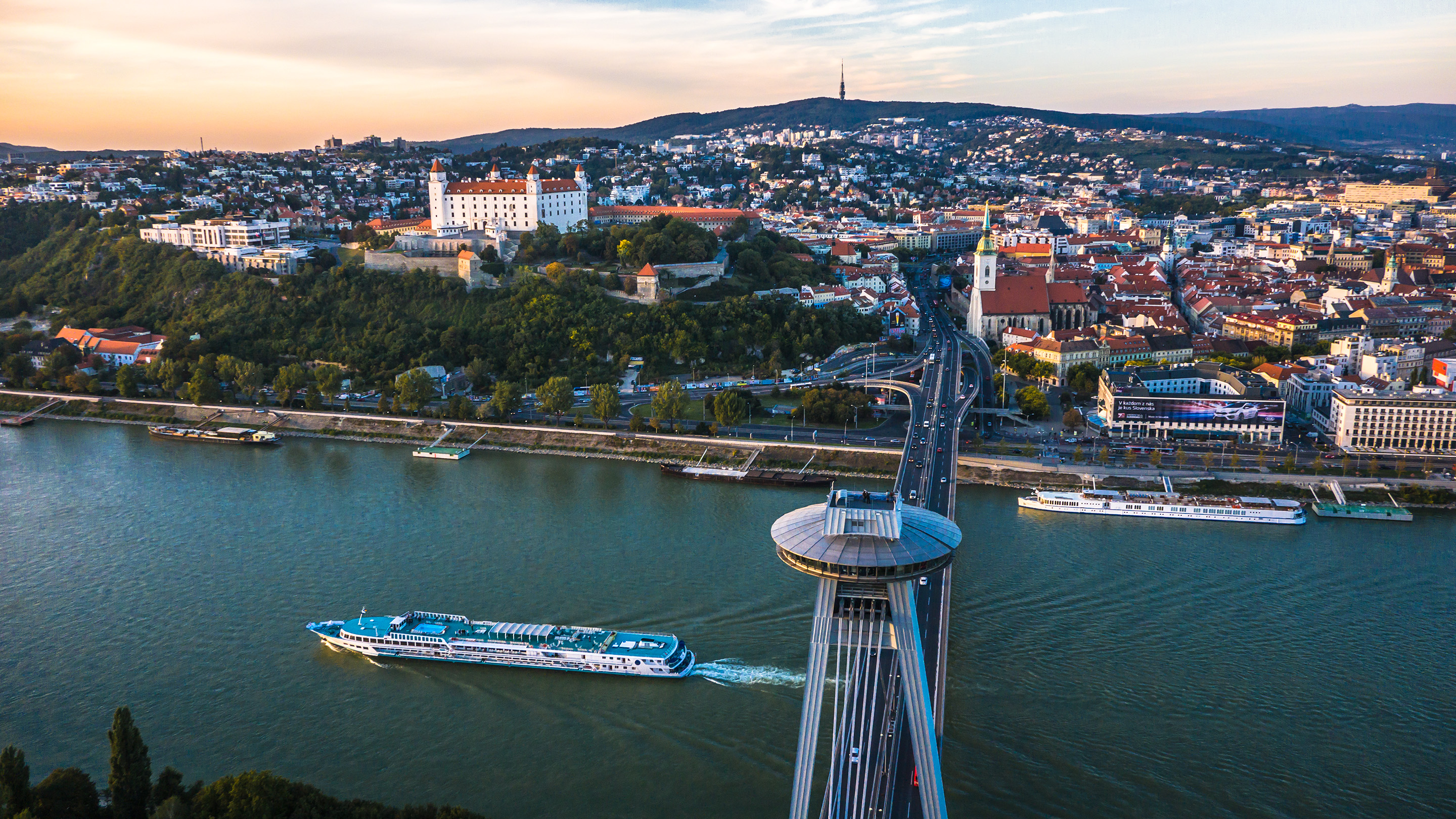 Bratislava (immagine tratta da www.visitbratislava.com)