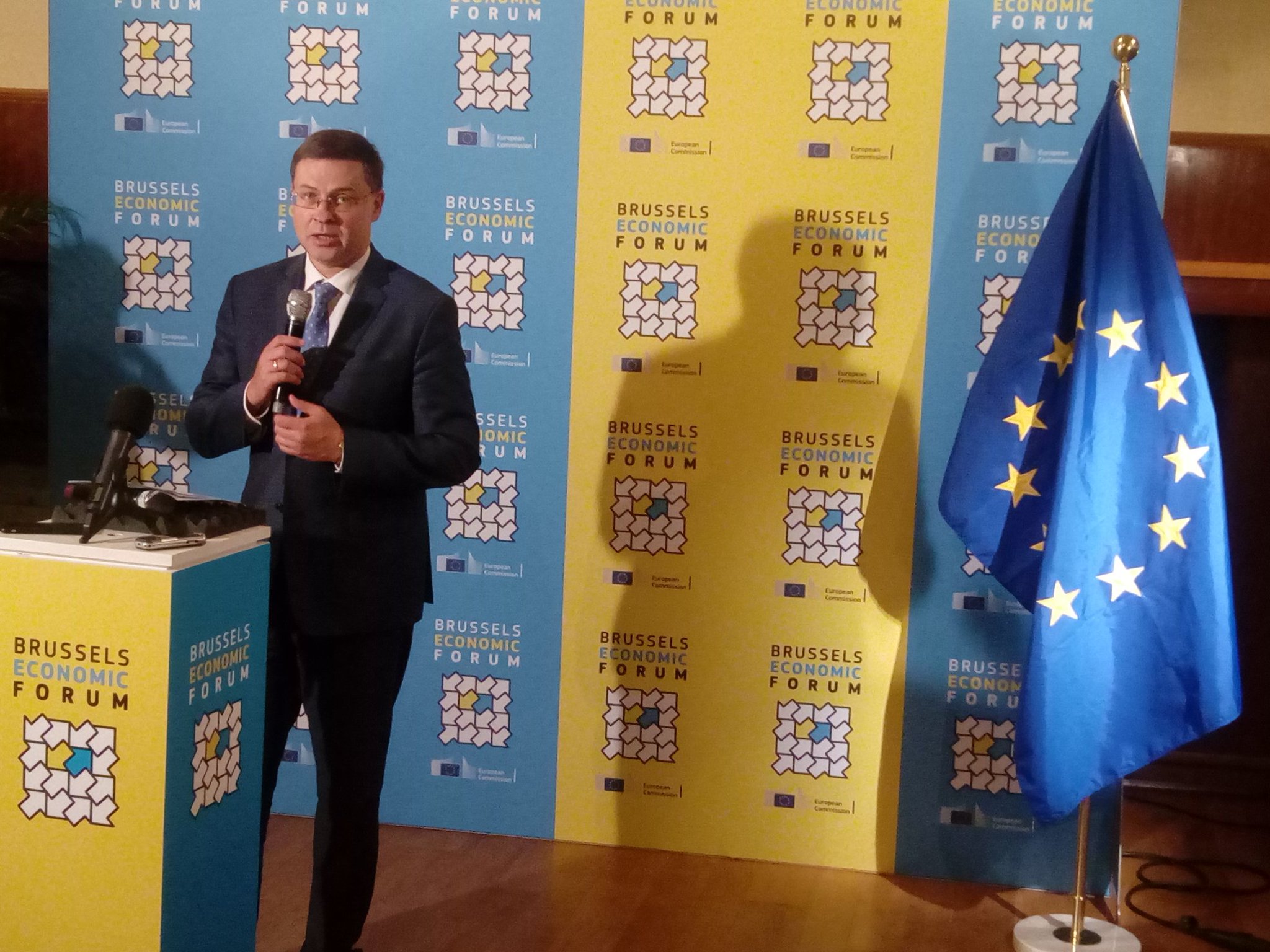 Il vicepresidente della Commissione europea, Valdis Dombrovskis, è responsabile per Euro e mercati finanziari