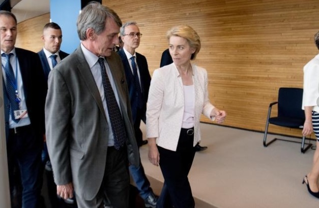 Il presidente del parlamento europeo David Sassoli con la presidente eletta della Commissione Ursula von der Layen (Foto: Commissione europea)