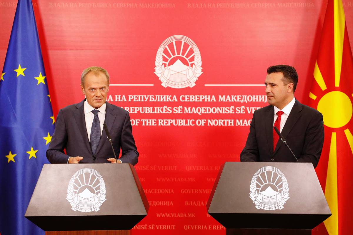 Donald Tusk e Zoran Zaev oggi in conferenza stampa