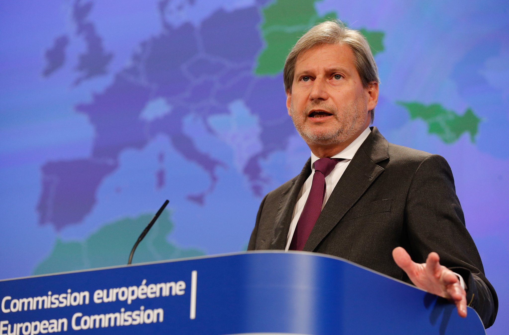 Johannes Hahn, commissario per le Politiche regionali da maggio, da quando Corinna Cretu ha lasciato il posto dopo essere stata eletta deputata europea