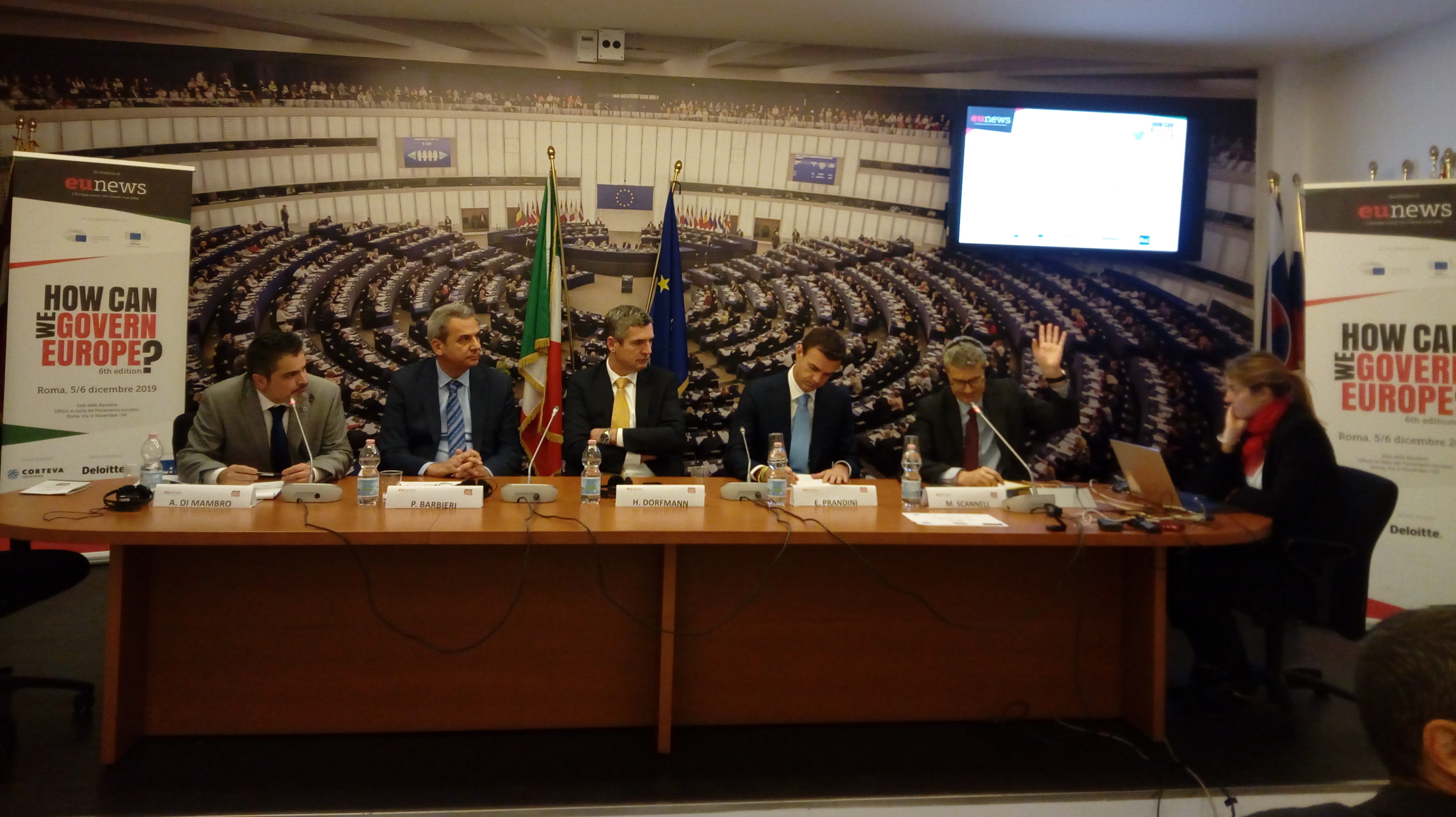 I componenti del panel su "La PAC e il contributo dell'innovazione tecnologica", enuto nell’ambito della sesta edizione di How Can We Govern Europe,