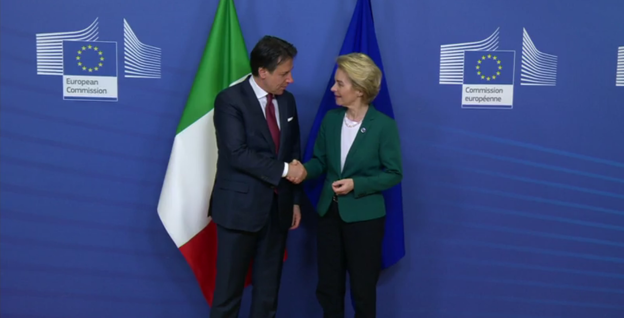 Il presidente del Consiglio, Giuseppe Conte, con la presidente della Commissione europea, Ursula von der Leyen [Bruxelles, 4 febbraio 2020]