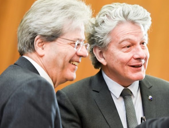 Paolo Gentiloni con il collega Thierry Breton