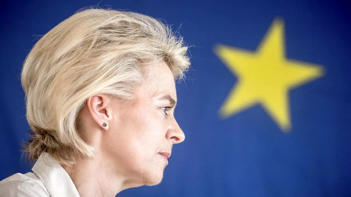 La presidente della Commissione europea, Ursula von der Leyen, la grande sconfitta nel negoziato su bilancio e fondo per la ripresa