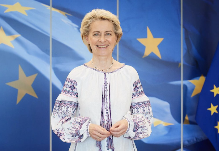 Ursula von der Leyen Abito Ucraina