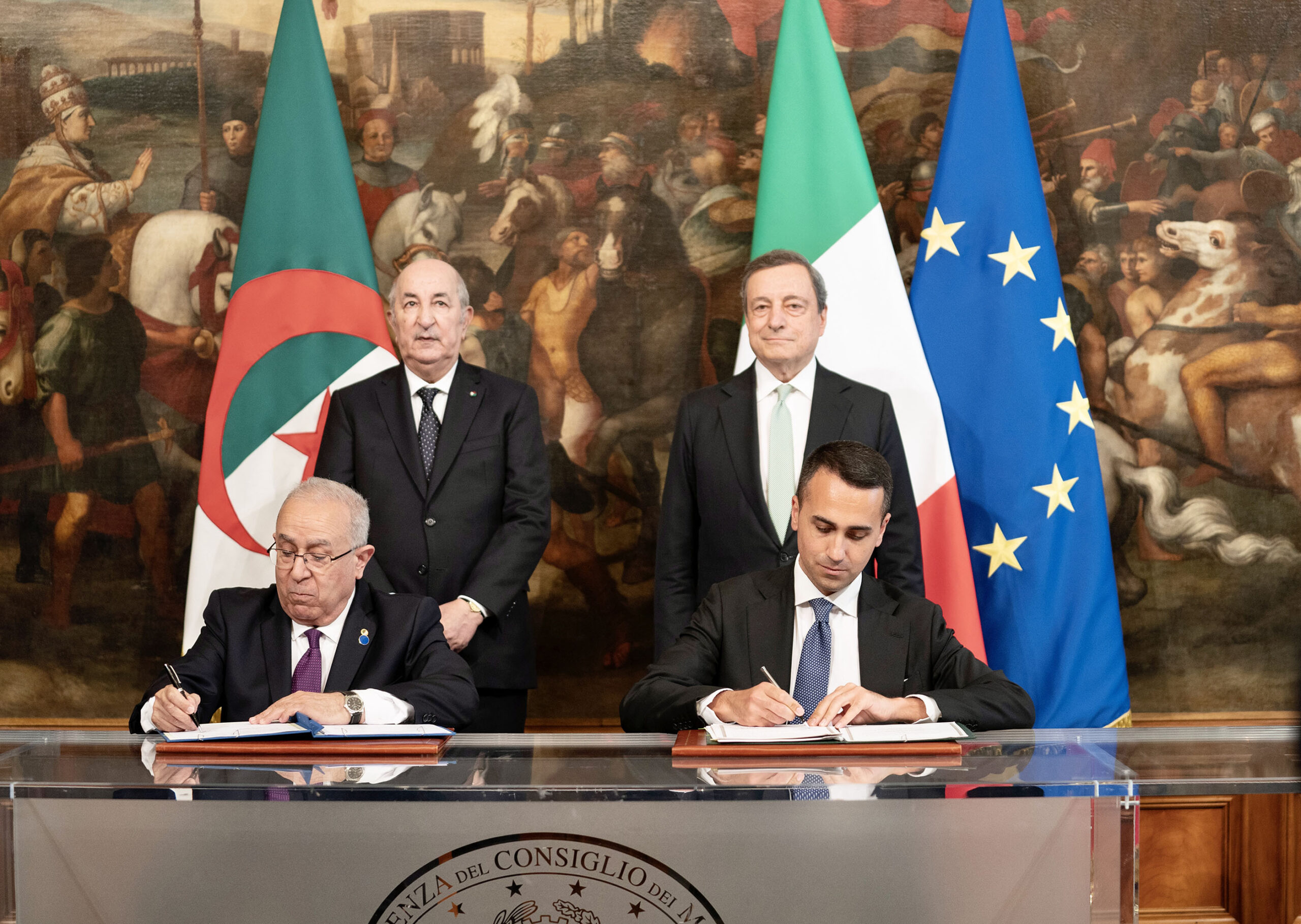 Il presidente del Consiglio, Mario Draghi, riceve il presidente dell'Algeria, Abdelmadjid Tebboune [Roma, 26 maggio 2022. Foto: imagoeconomica]