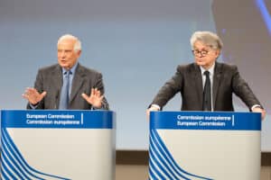 Pacchetto Sicurezza Difesa Ue Josep Borrell Thierry Breton