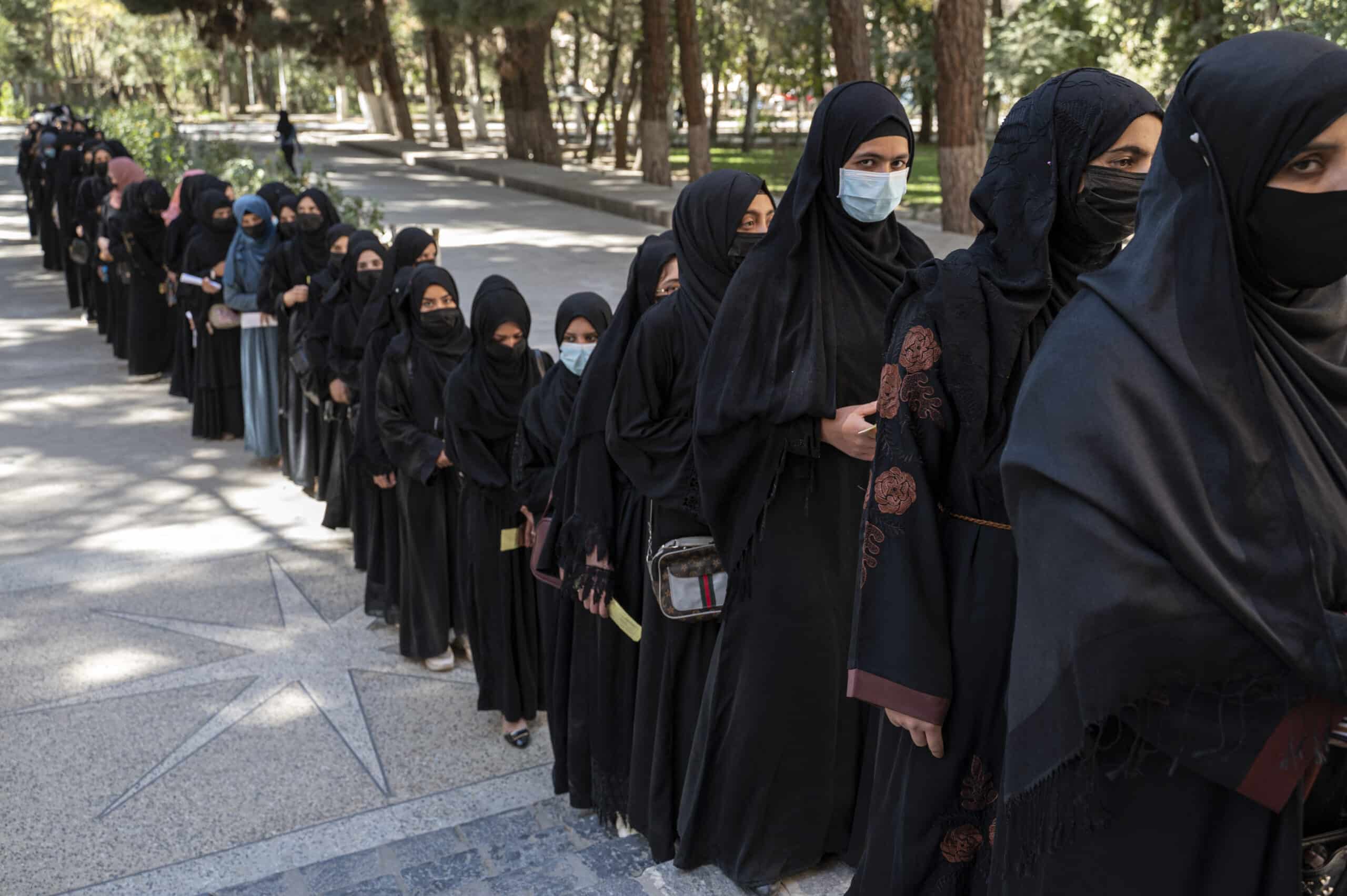 afghanistan women