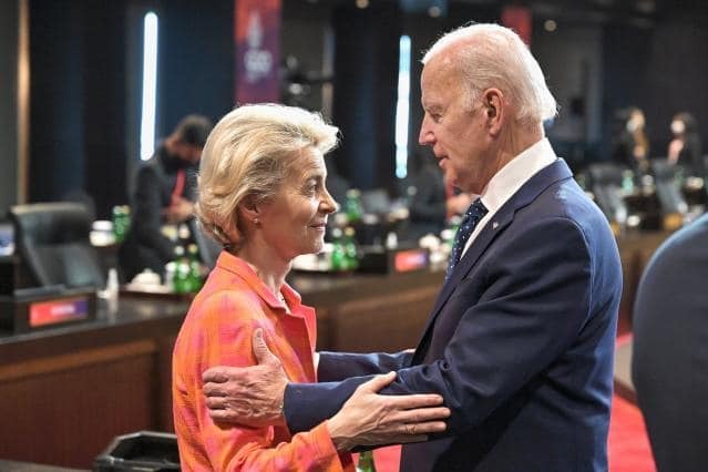 Ursula von der Leyen e Joe Biden