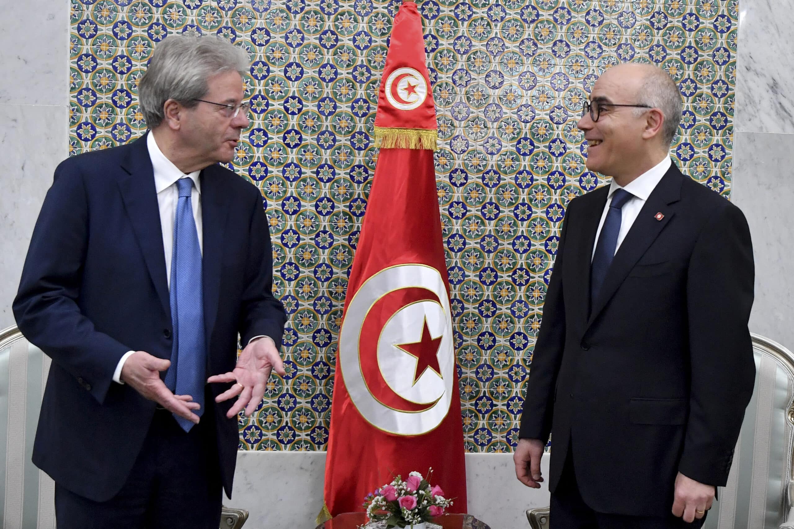 tunisia gentiloni