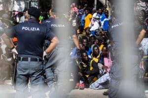 Modello preventivo migrazione migranti Lampedusa