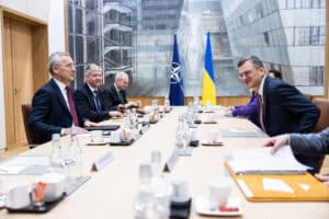 Stoltenberg Kuleba Ucraina Nato