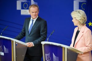 Donald Tusk Ursula von der Leyen Polonia