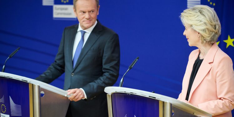 Donald Tusk Ursula von der Leyen Polonia