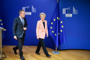 Donald Tusk Ursula von der Leyen Polonia