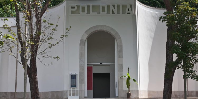 polonia biennale