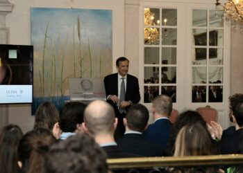 Luigi Gubitosi durante l'evento a Bruxelles