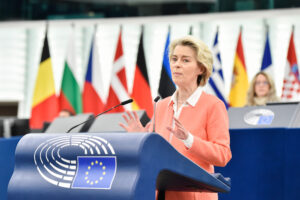 Ursula von der Leyen Difesa Ue