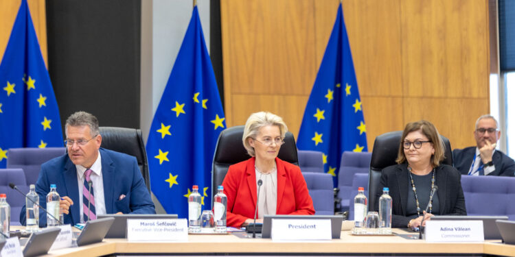 Ursula von der Leyen Trasporti Tecnologie Pulite