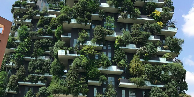 Un particolare del 'bosco verticale' a Milano [foto: Wikimedia Commons]