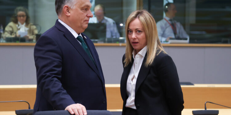 Giorgia Meloni Viktor Orbán Ungheria Italia Ue