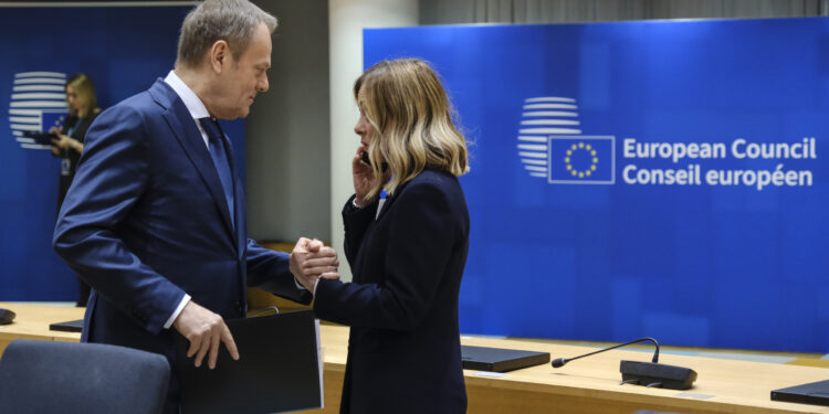 Giorgia Meloni Donald Tusk Italia Polonia