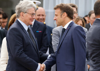 Thierry Breton Emmanuel Macron Francia