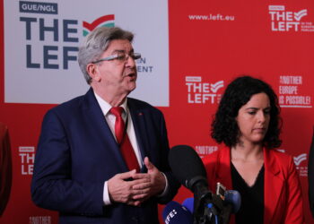 Jean Luc Mélenchon e Manon Aubry al Parlamento europeo [Ph: Simone De La Feld/Eunews]